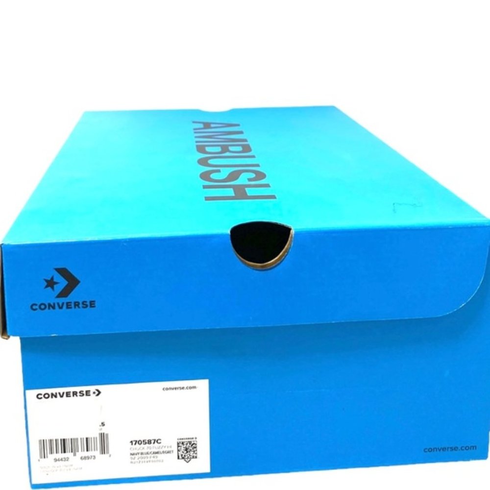 Converse Chuck 70 Fuzzy Hi Sneakers Shearling Wool Navy Blue Women Shoes 170587C - Picture 10 of 10